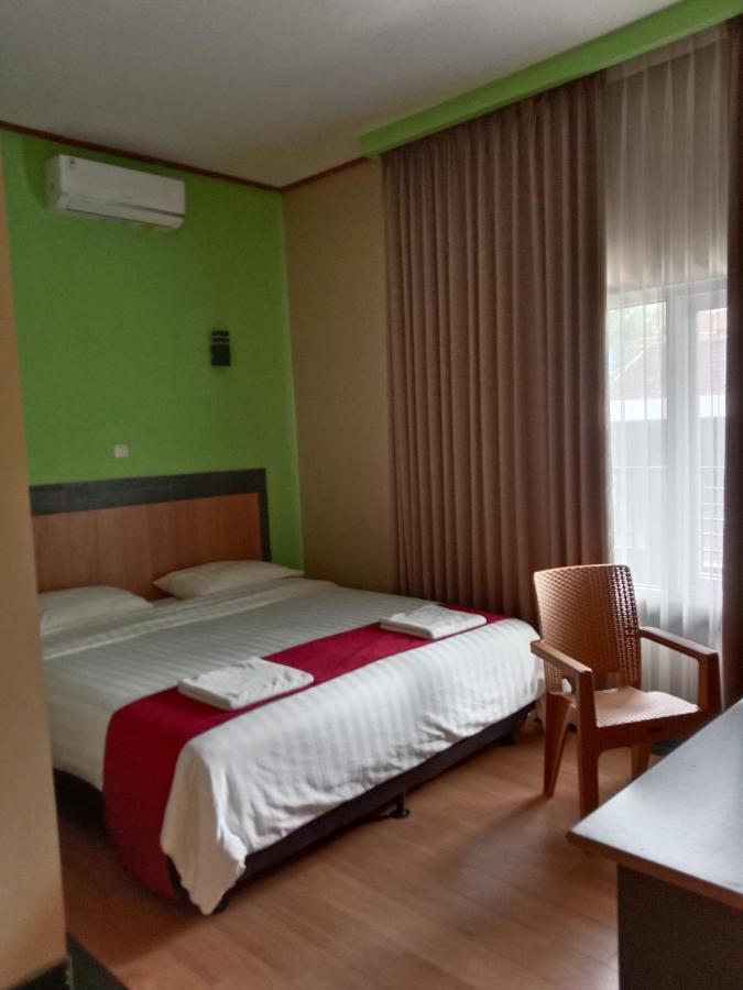 The New Orlinds Guest House Wonosari Luaran gambar