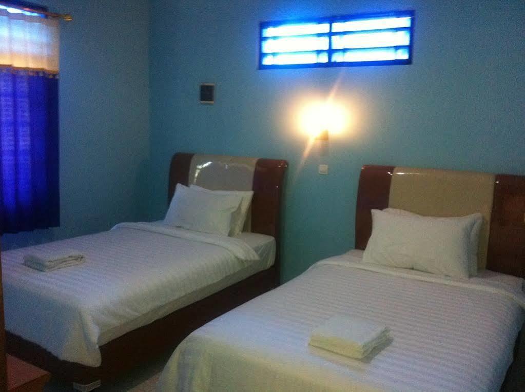The New Orlinds Guest House Wonosari Luaran gambar