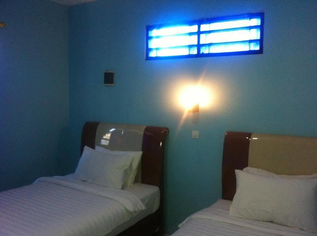 The New Orlinds Guest House Wonosari Luaran gambar