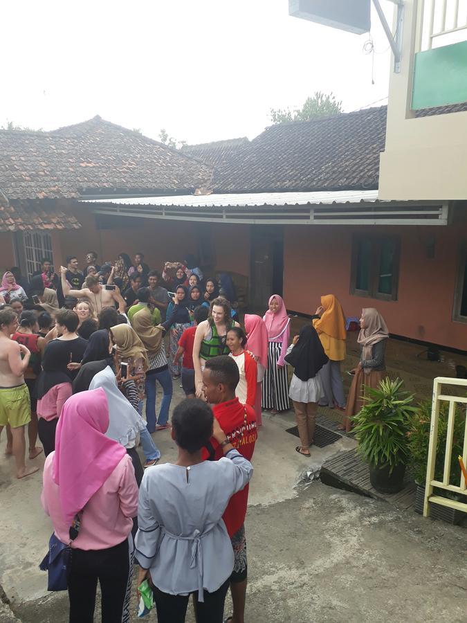The New Orlinds Guest House Wonosari Luaran gambar