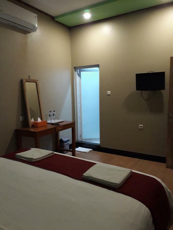 The New Orlinds Guest House Wonosari Luaran gambar